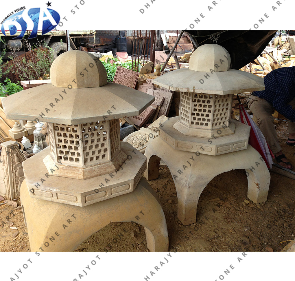 Custom Decorative Hand Carved Marble Garden Lamp